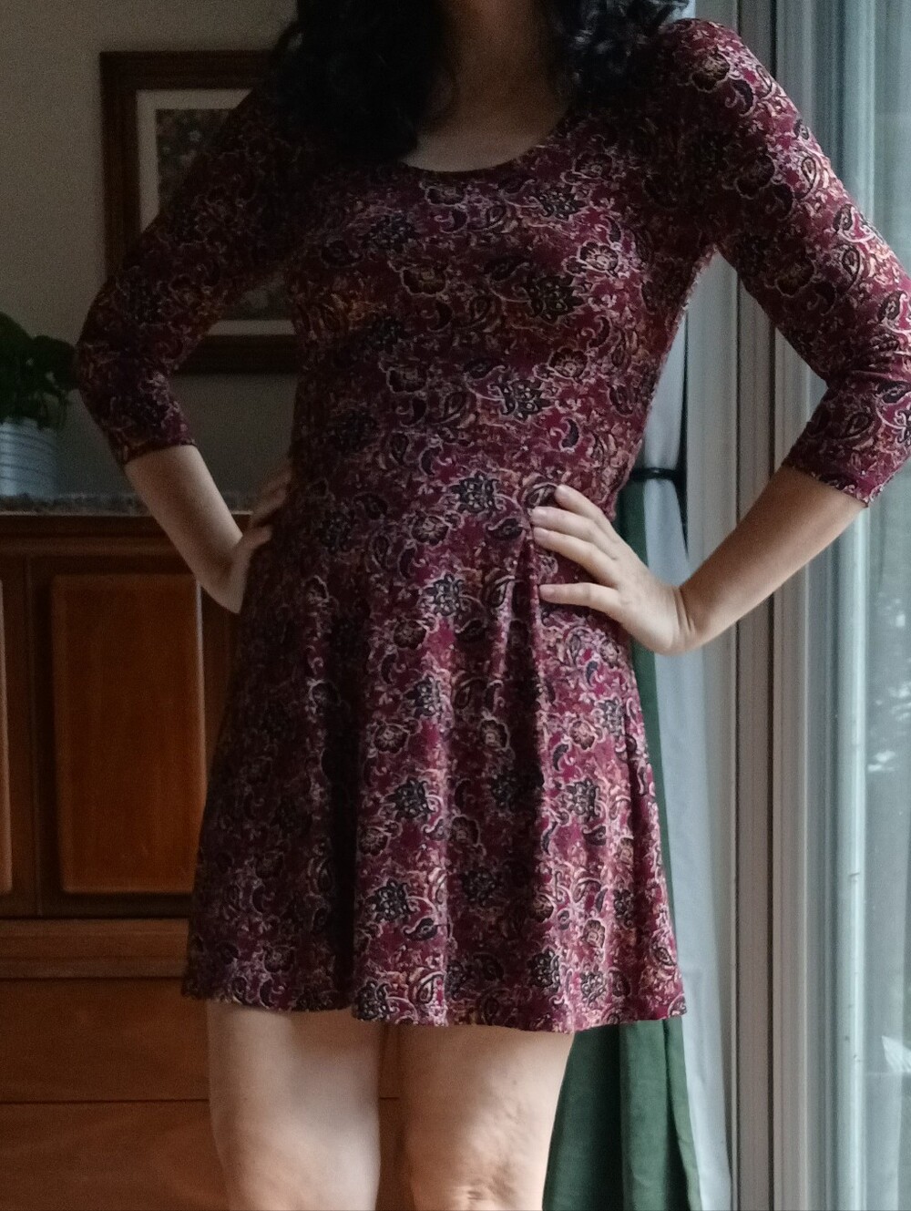 💗 3/$10 💗 Forever 21 Burgundy Paisley Long Sleeve Fit & Flare Dress